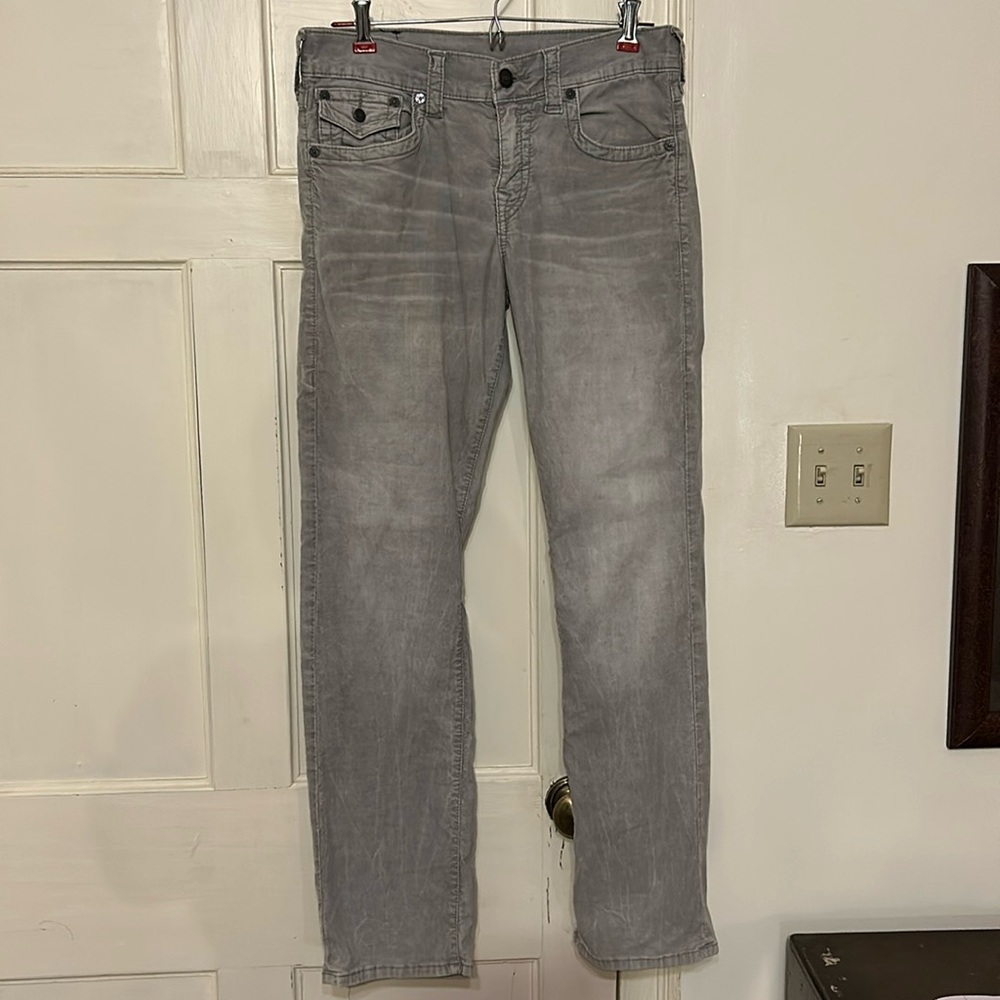 True religion ricky corderoys, warm and stylish. Size 30